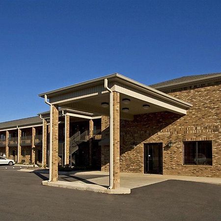 Americas Best Value Inn Byhalia Екстериор снимка