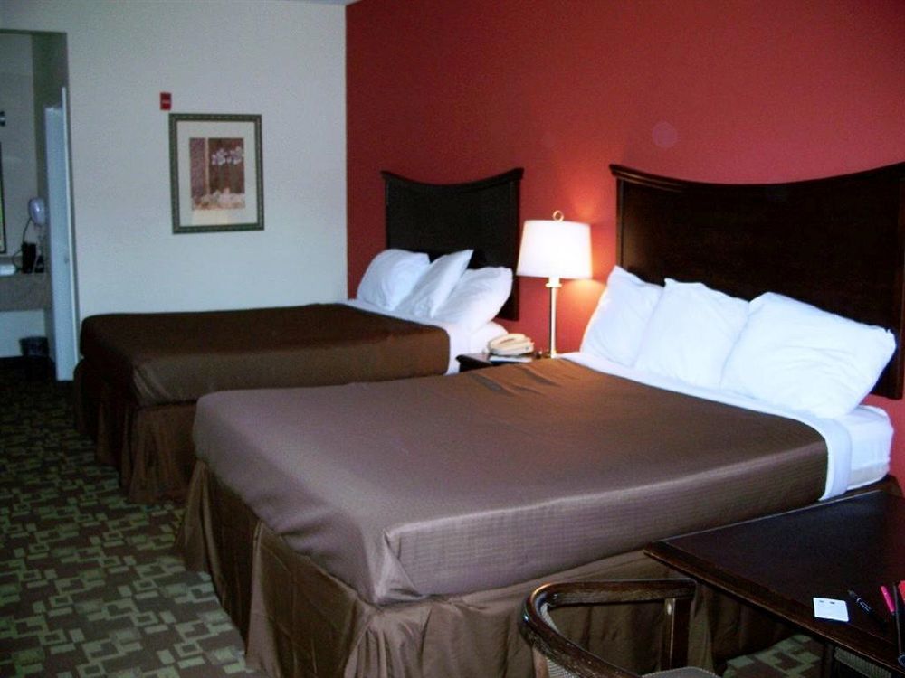 Americas Best Value Inn Byhalia Екстериор снимка